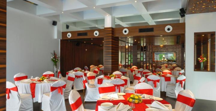 Yogi Metropolitan Hotell Navi Mumbai Eksteriør bilde