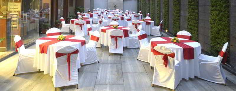 Yogi Metropolitan Hotell Navi Mumbai Eksteriør bilde
